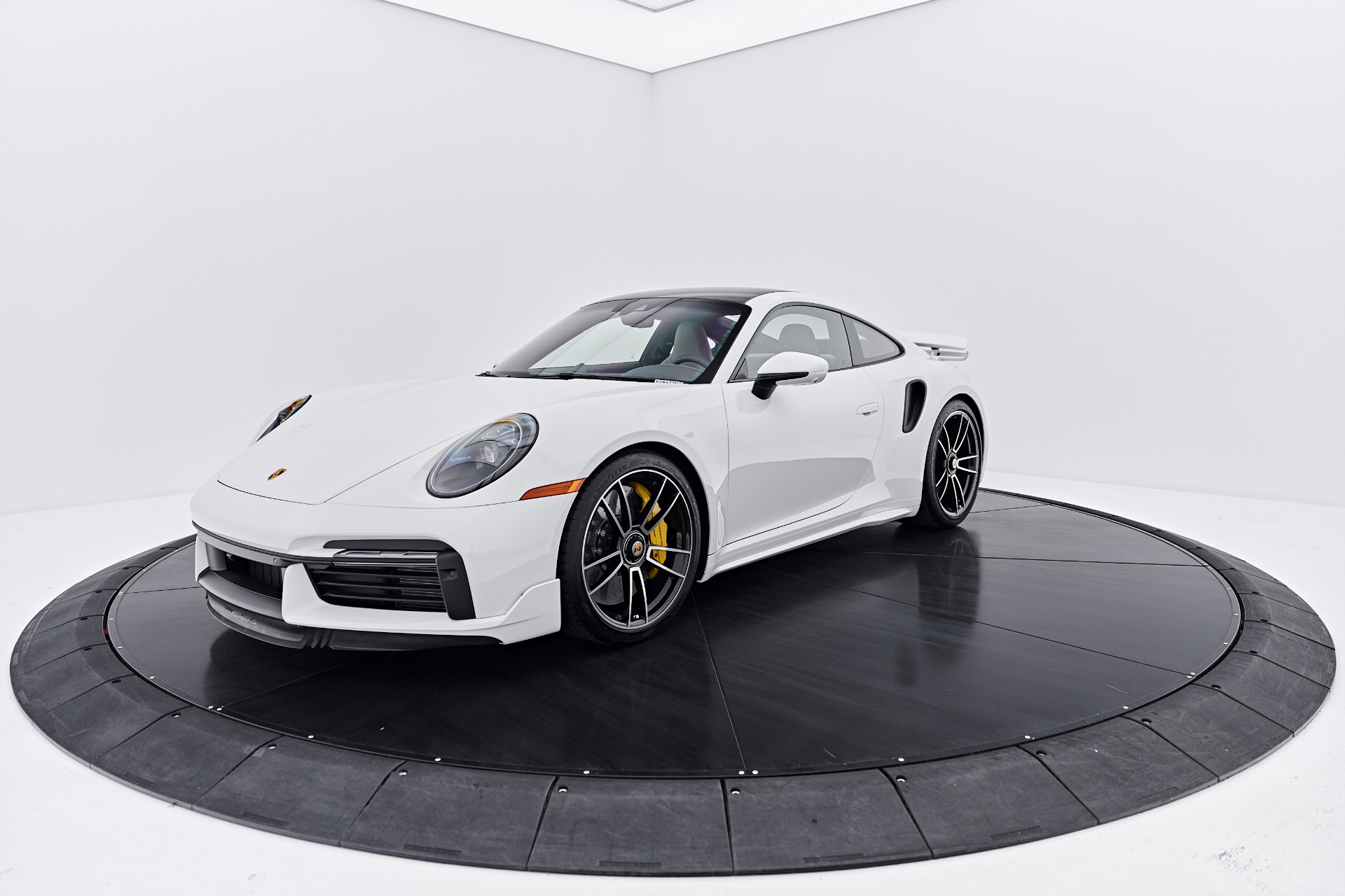 2025 Porsche 911 Turbo S
