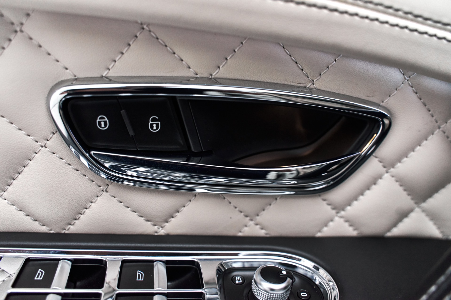 Used 2018 Bentley Bentayga W12 For Sale (Sold) | Lotus Las Vegas
