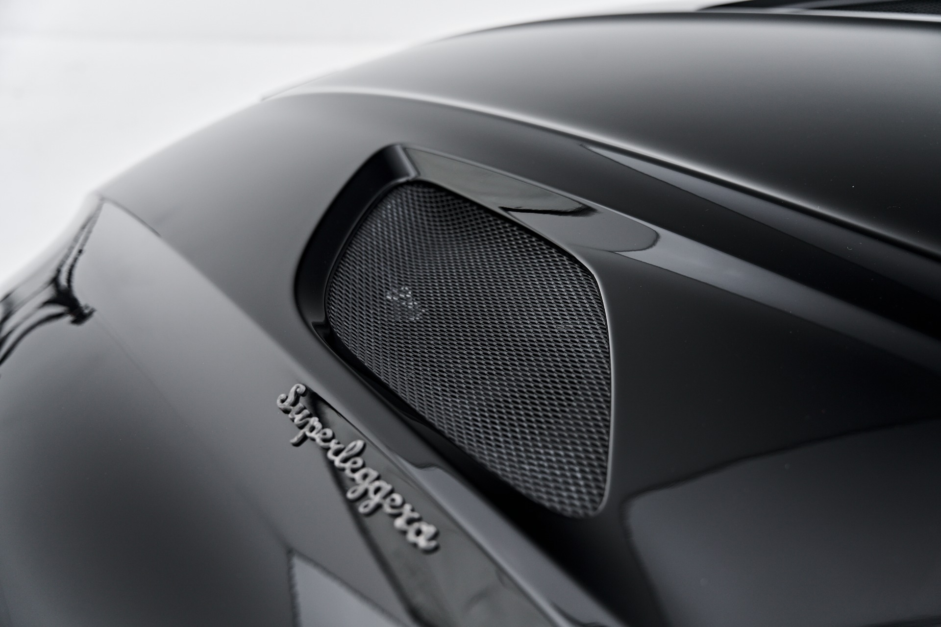 Used 2019 Aston Martin DBS Superleggera For Sale ($181,499