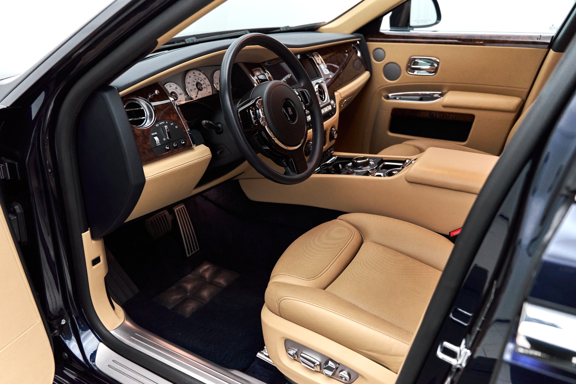 RollsRoyce Ghost  Wikipedia