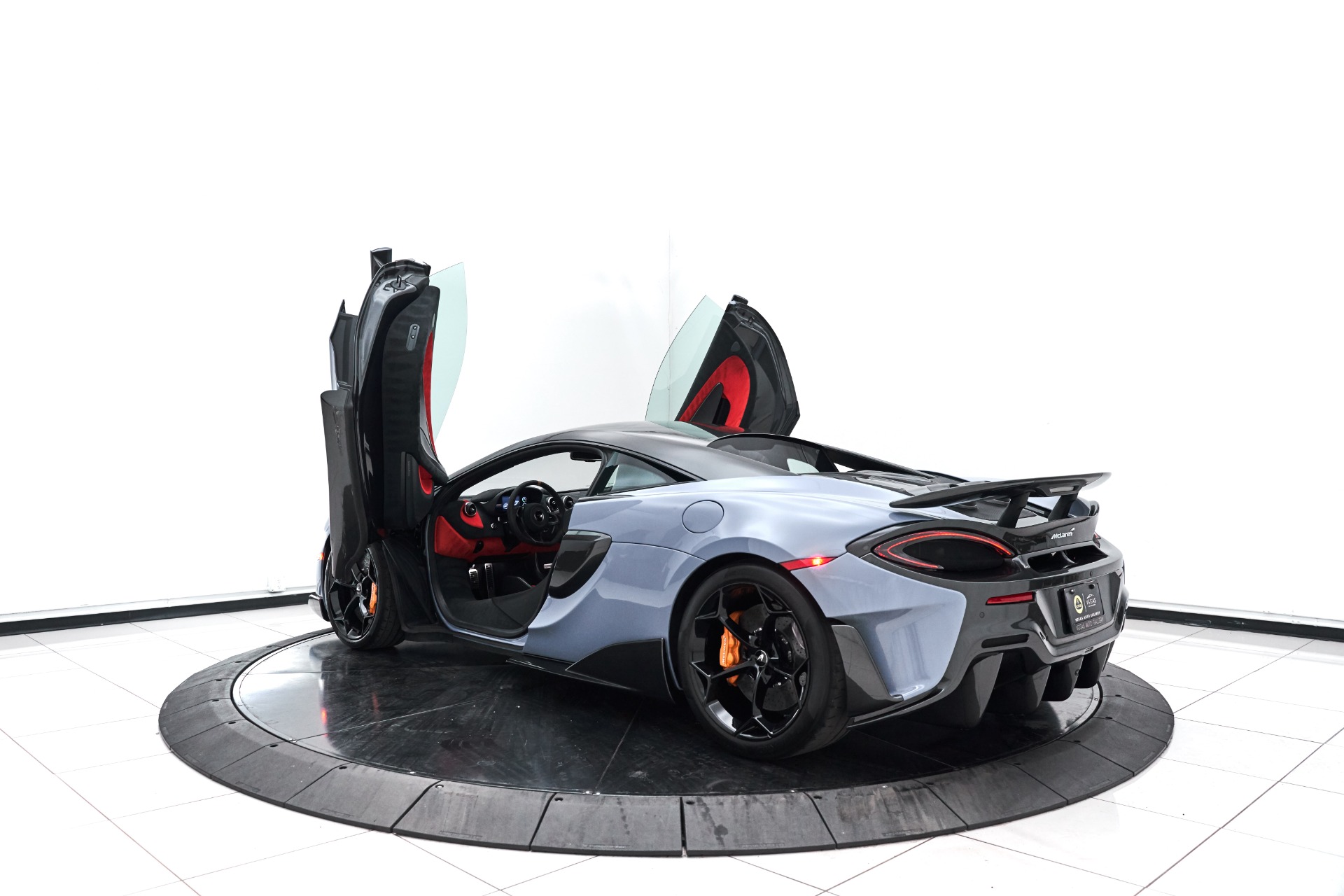 Used-2019-McLaren-600LT-Base- 